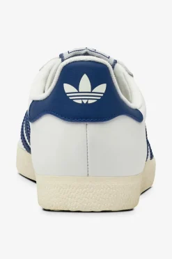 adidas Originals Sneakers><noscript><img width=
