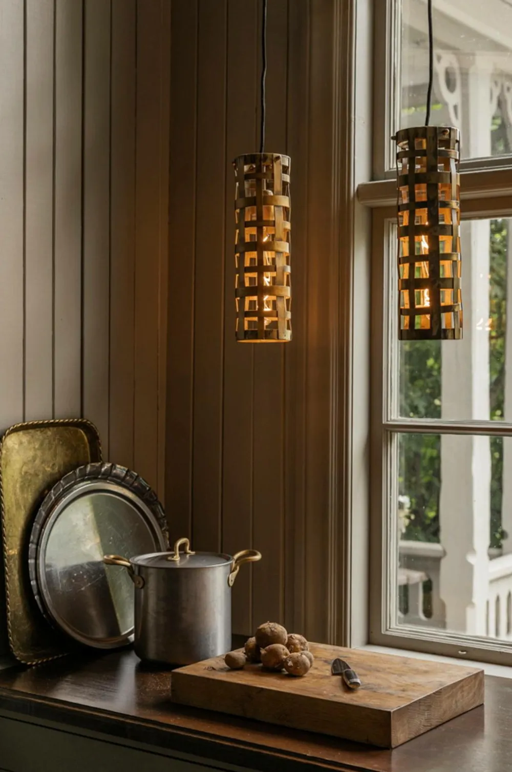 Alde & Lind Loftslampeskærm Kolonn H35 Antik guld Hot