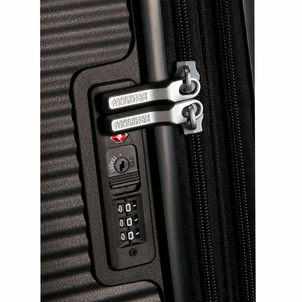 American Tourister Soundbox Spinner 55 Sort Best
