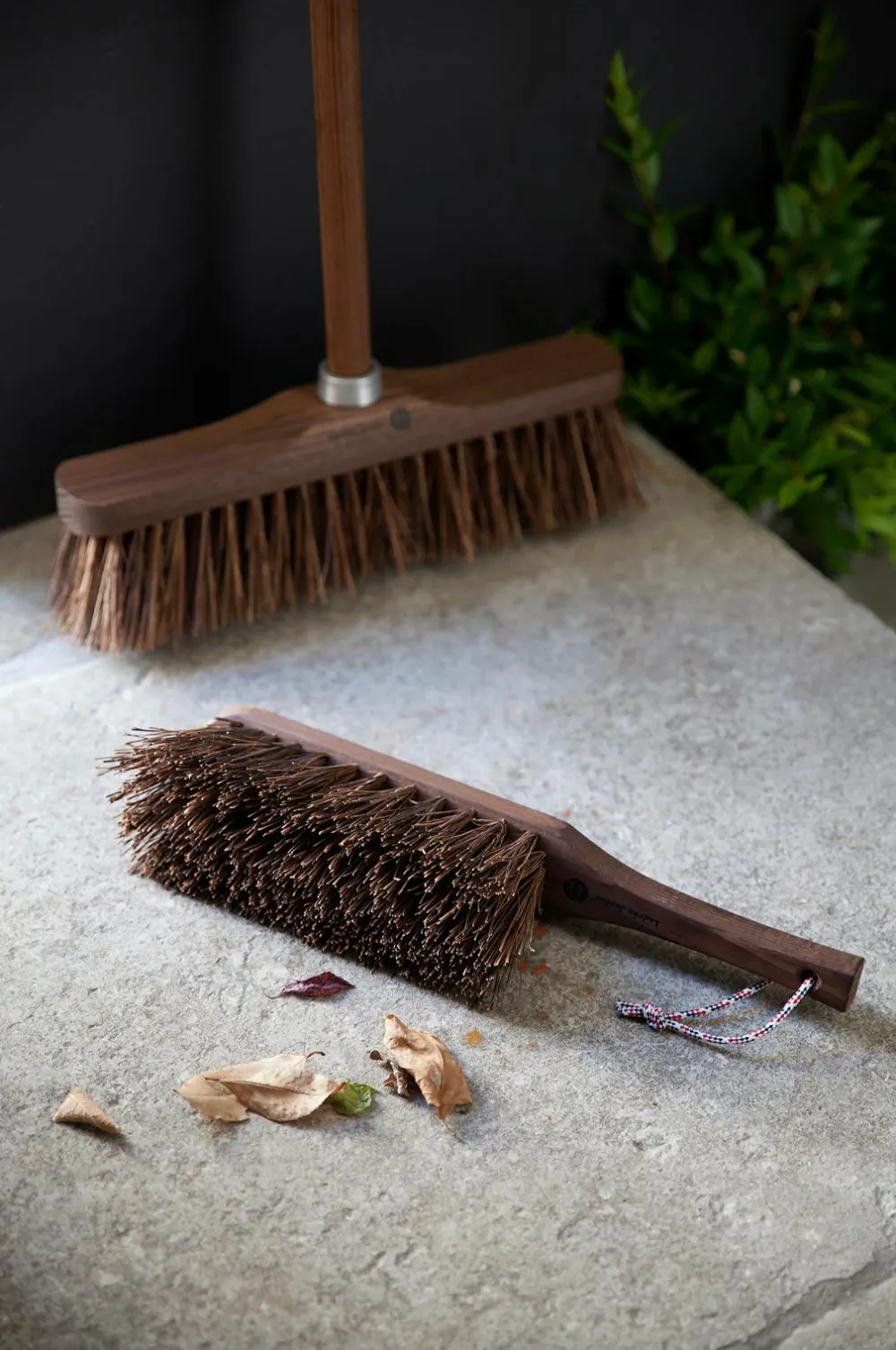 Andrée Jardin Håndkost - naturfiber Mørkt træ Hot