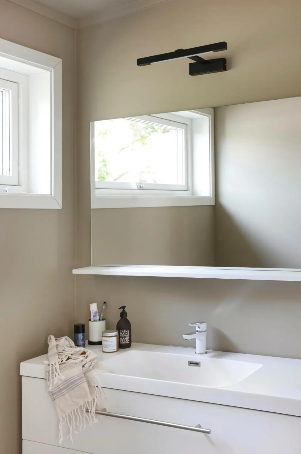 Aneta Lighting Badeværelsesbelysning>Badeværelseslampe LED Lucca Sort