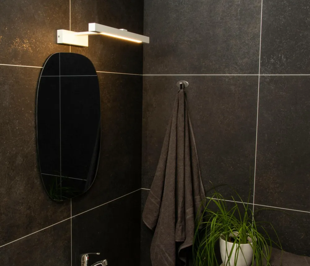 Aneta Lighting Badeværelsesbelysning>Badeværelseslampe LED Lucca Hvid