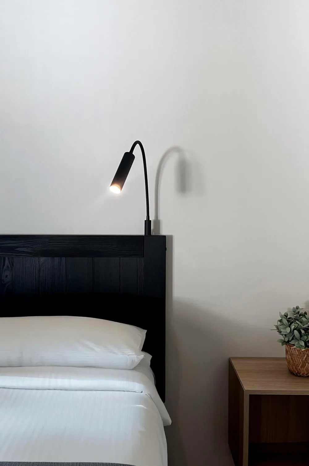 Aneta Lighting Væglamper>Væglampe Artic sort