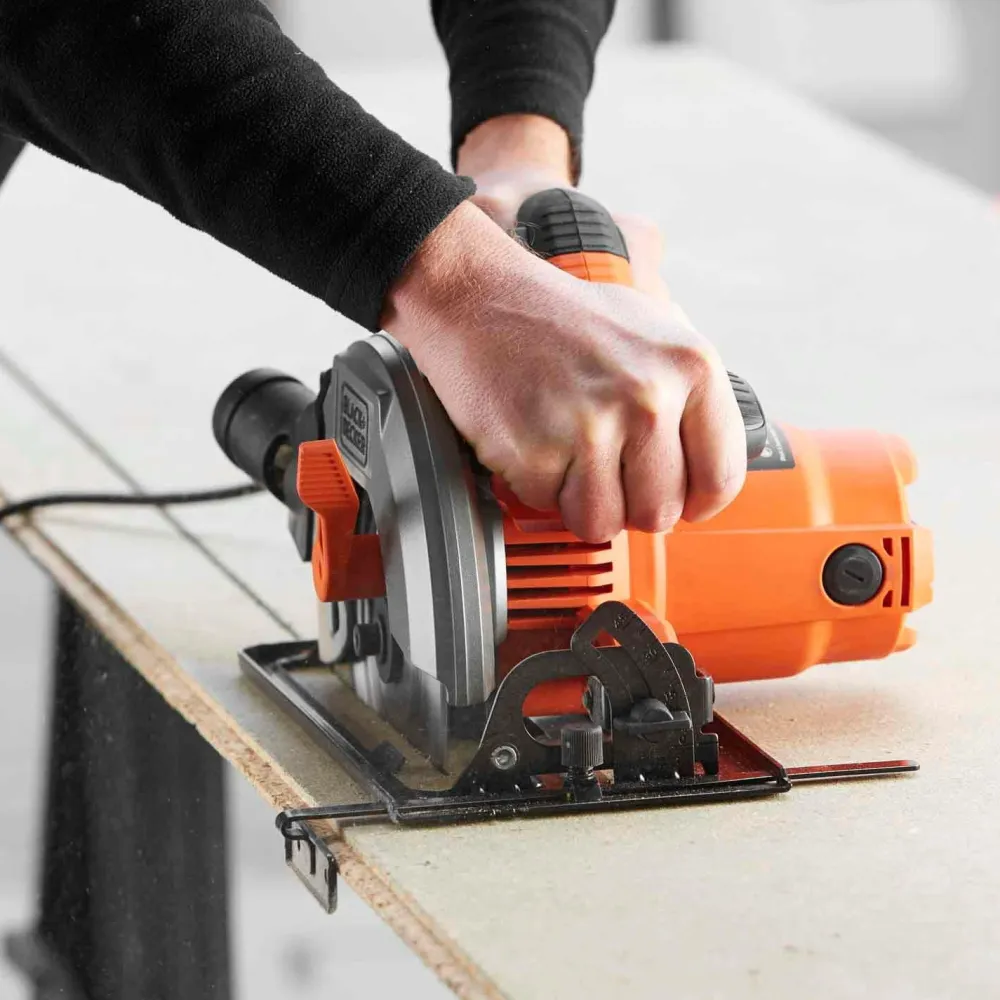Black & Decker Værktøj & Have>Cirkelsav 1500W 66mm No color