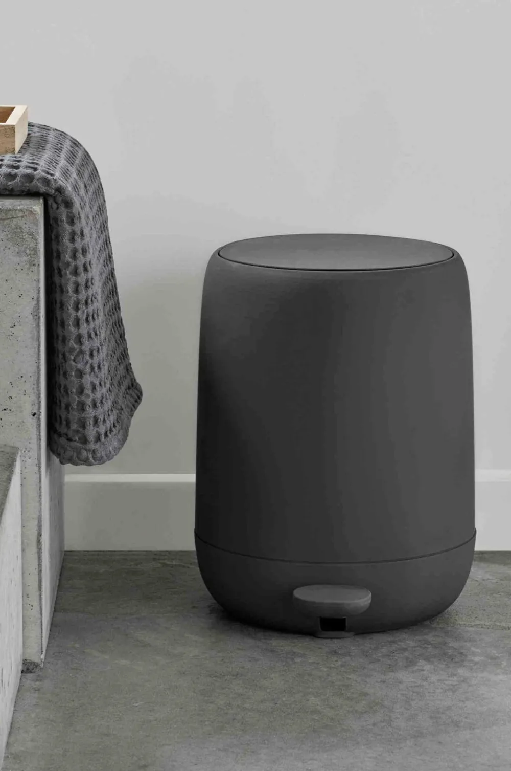 Blomus Badeværelsestilbehør>Pedalspand Sono 5L Magnet