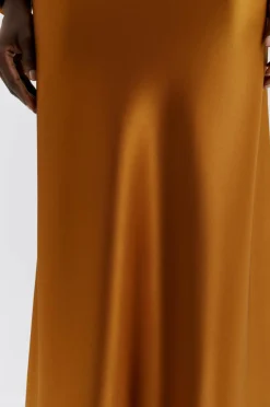 By Malina Maxi nederdel Aubree Satin Maxi Skirt Amber Clearance