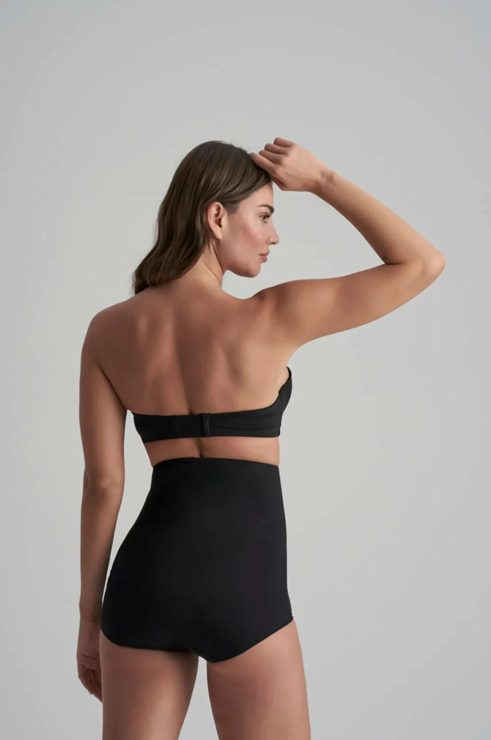Bye Bra Shaping>Shapingtrusse Smooth Essentials High Waist Brief - light support Black