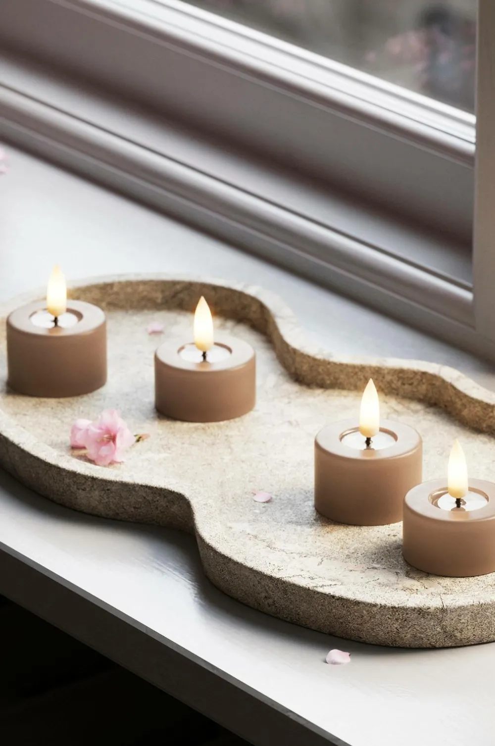 DeluxeHomeart Lys & Duft>LED fyrfadslys 4x4,5 cm 2 stk. Mocca