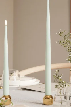 DeluxeHomeart Lys & Duft>LED Taper Candle Shiny 2,2x38 cm 2 stk. Salviegrøn