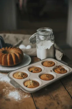 Dorre Bagetilbehør & Bageredskaber>Muffinspande 12 kopper Cookie Grå