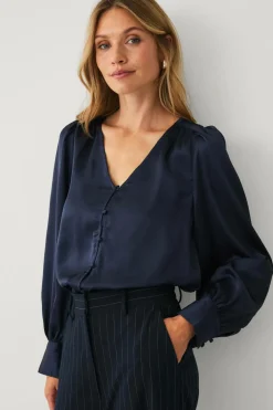 Ellos Collection Bluse i satin Marinblå Online