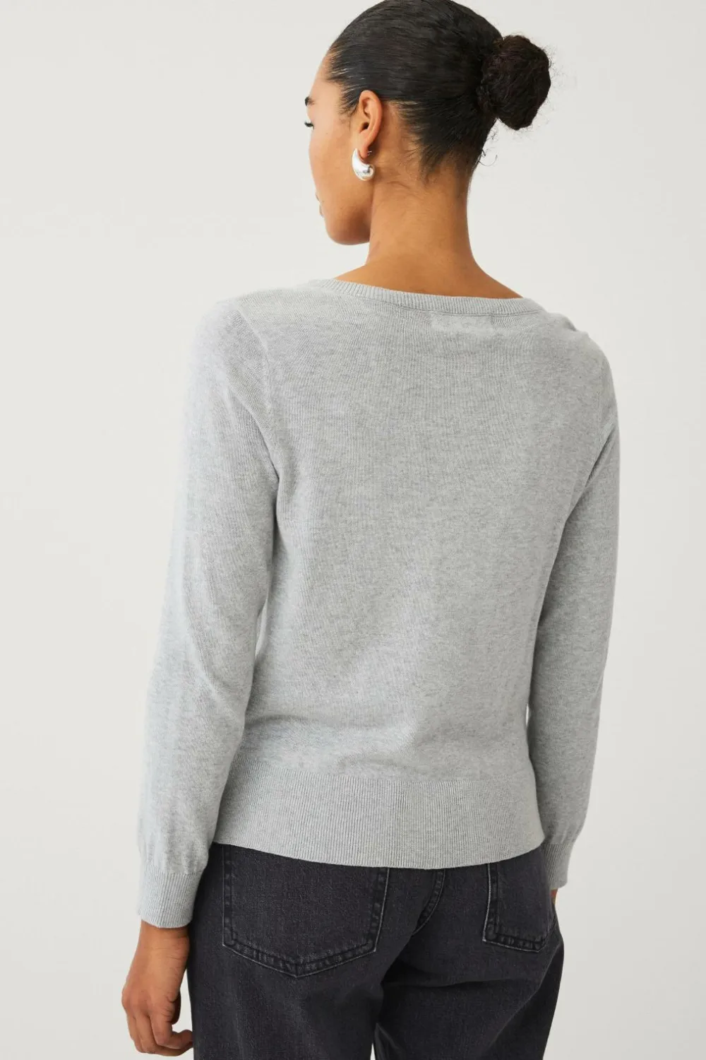 Ellos Basistøj|Trøjer & Cardigans>Collection Finstrikket trøje med v-hals Lys gråmeleret