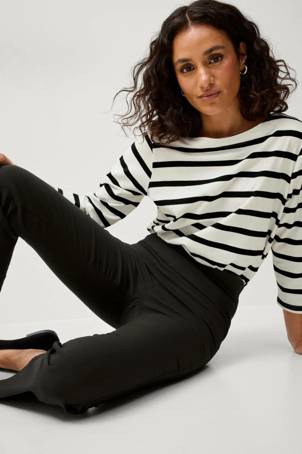 Ellos Bukser>Collection Flexy Cropped treggings i superstretch Sort mat sort