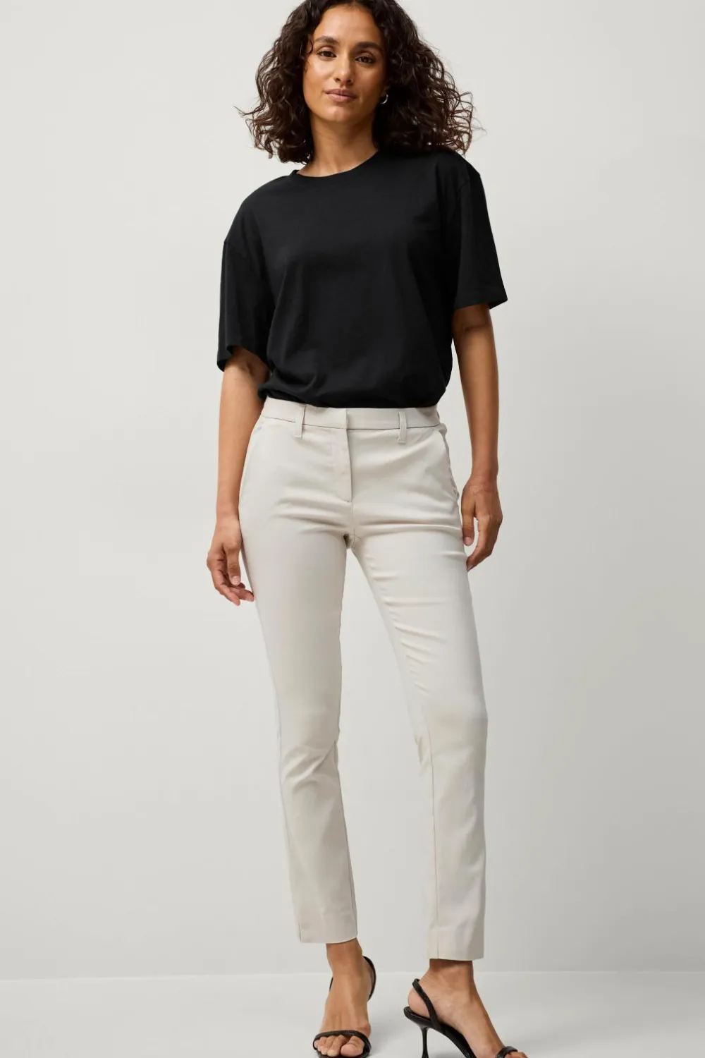 Ellos Collection Flexy Slim fit bukser i superstretch Creme Outlet