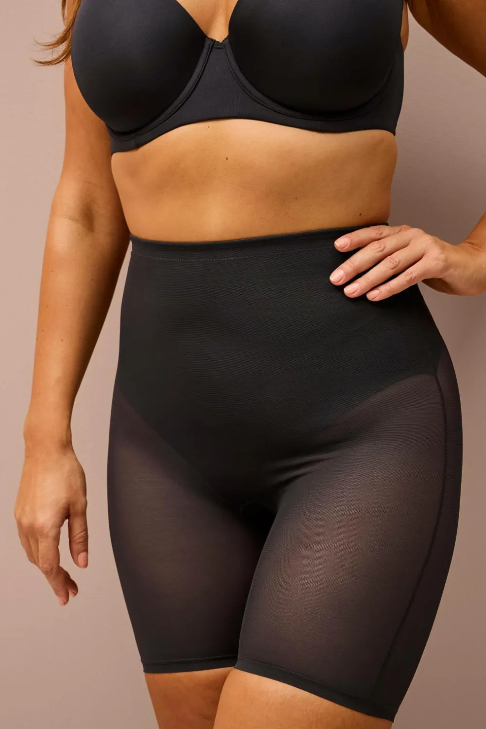Ellos Trusser|Shaping>Collection Formende shorts - fast støtte Sort