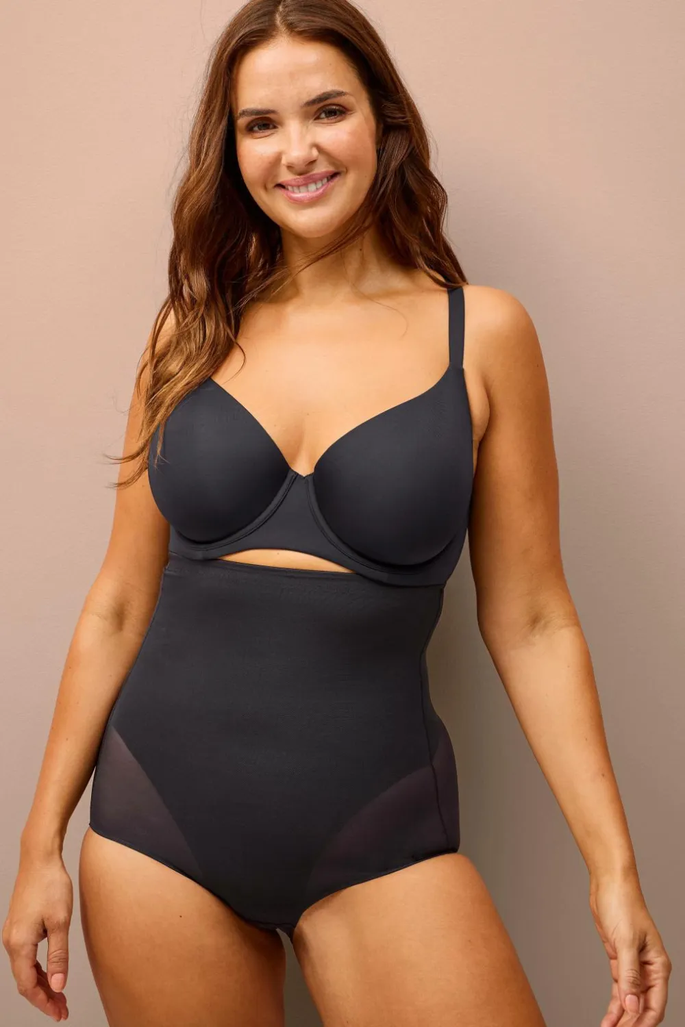 Ellos Shaping|Trusser>Collection Formende shorts med høj talje - fast støtte Sort