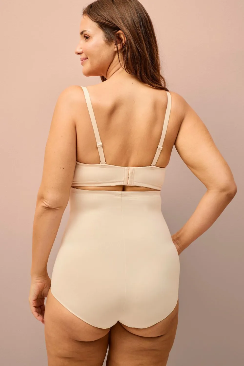 Ellos Shaping|Trusser>Collection Formende trusse med høj talje - medium støtte Beige