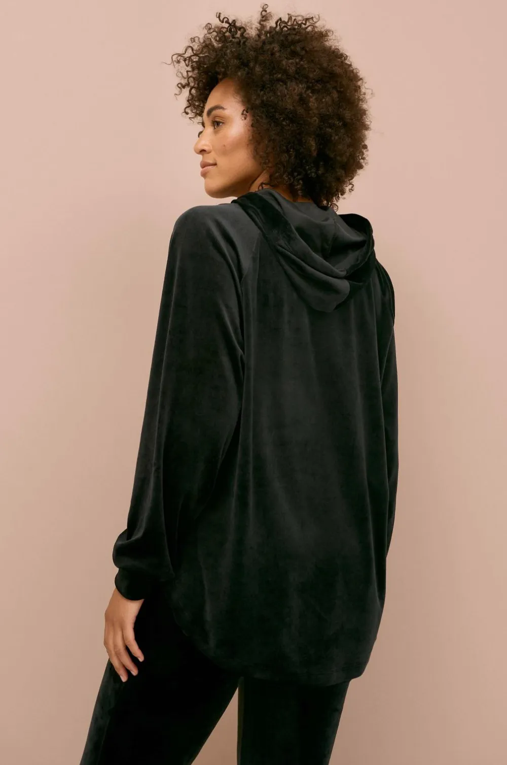 Ellos Loungewear & Homewear>Collection Hættetrøje i velour Sort