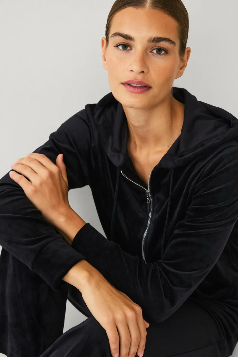 Ellos Loungewear & Homewear|Sweatshirts & Hoodies>Collection Hættetrøje i velour Sort