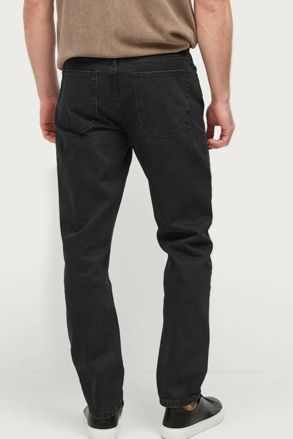 Ellos Jeans>Collection Icon Regular Tapered Jeans Sort mat sort