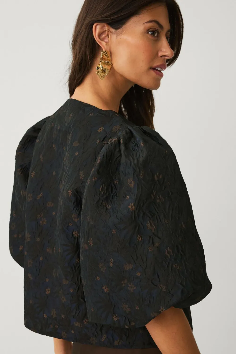 Ellos Blazere & Veste>Collection Kort blusejakke med blomstermønster mørkebrun aop
