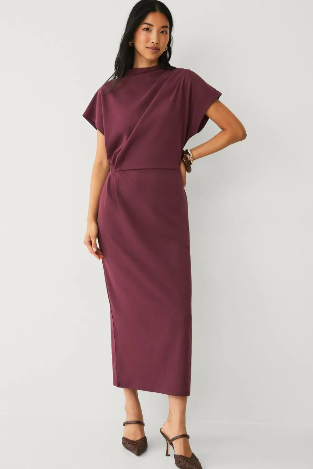 Ellos Collection Lang trikotkjole med drapering Vinrød