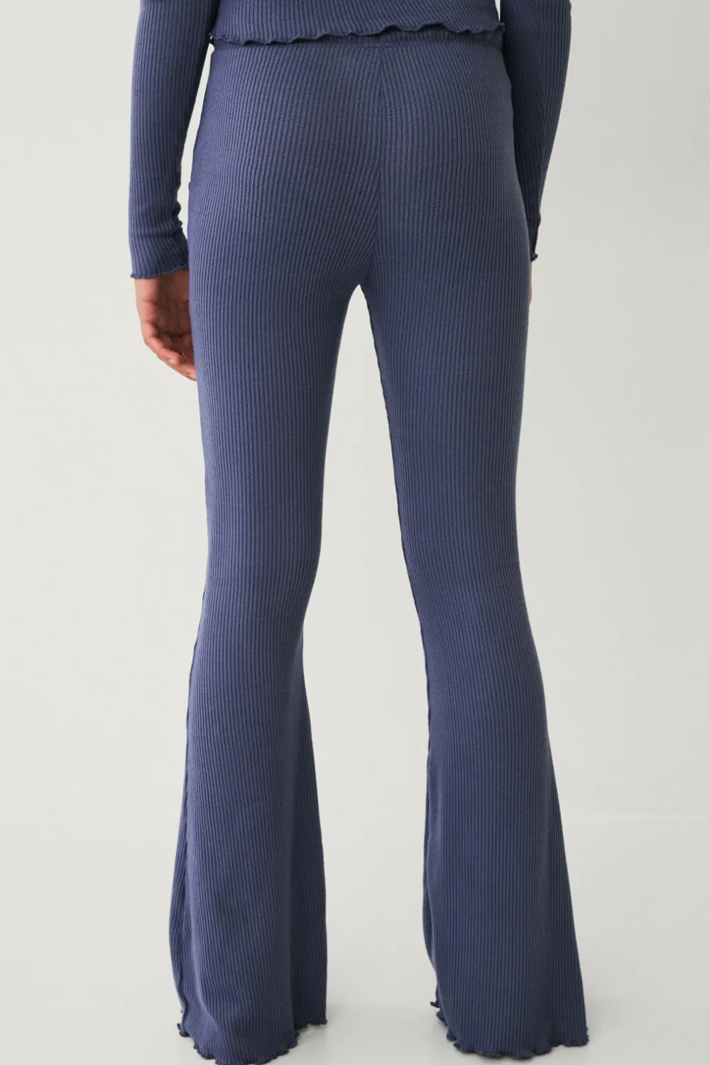 Ellos Nattøj & Homewear|Bukser & Leggings>Collection Ribbede afslappede bukser Blå farve