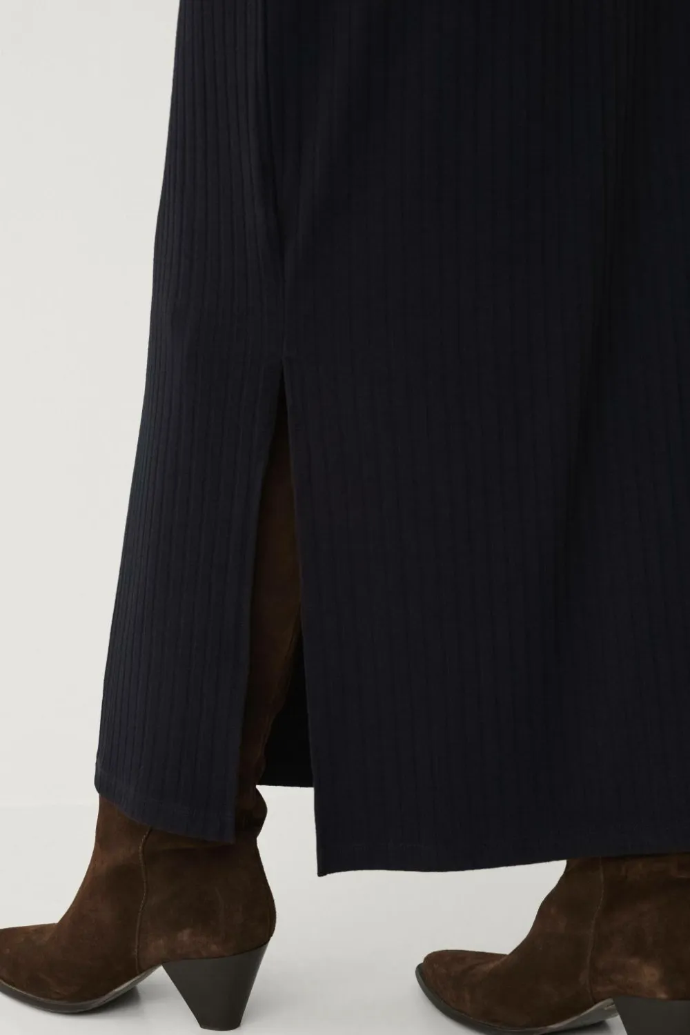 Ellos Collection Ribbet kjole med halv halfzip sort Discount