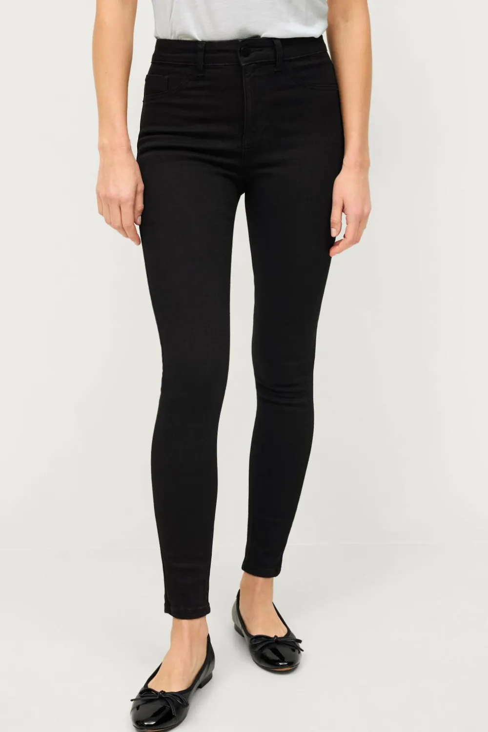 Ellos Jeans>Collection Smalle stretch-jeggings med mediumhøj talje Sort denim