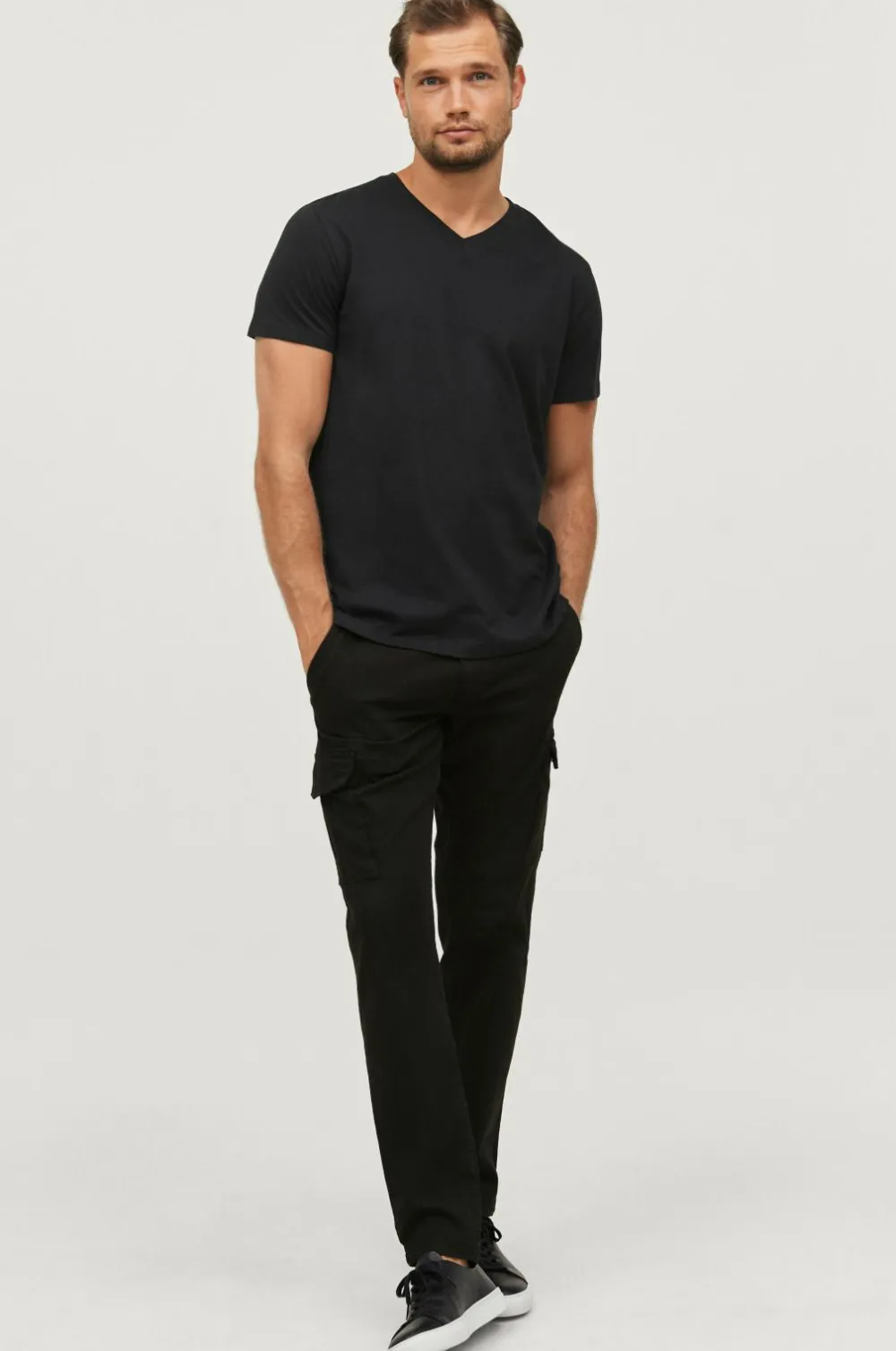 Ellos Basistøj|T-Shirts & Tanktoppe>Collection T-shirt Karl V-neck Sort