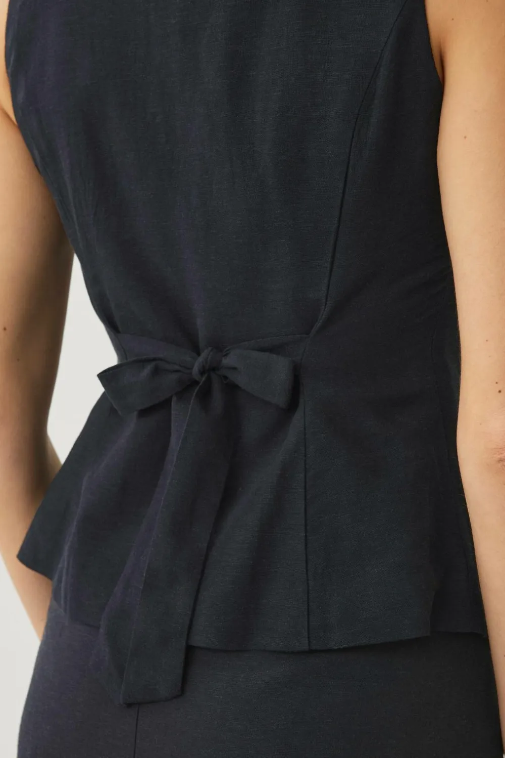 Ellos Blazere & Veste>Collection Vest i hørmix Sort