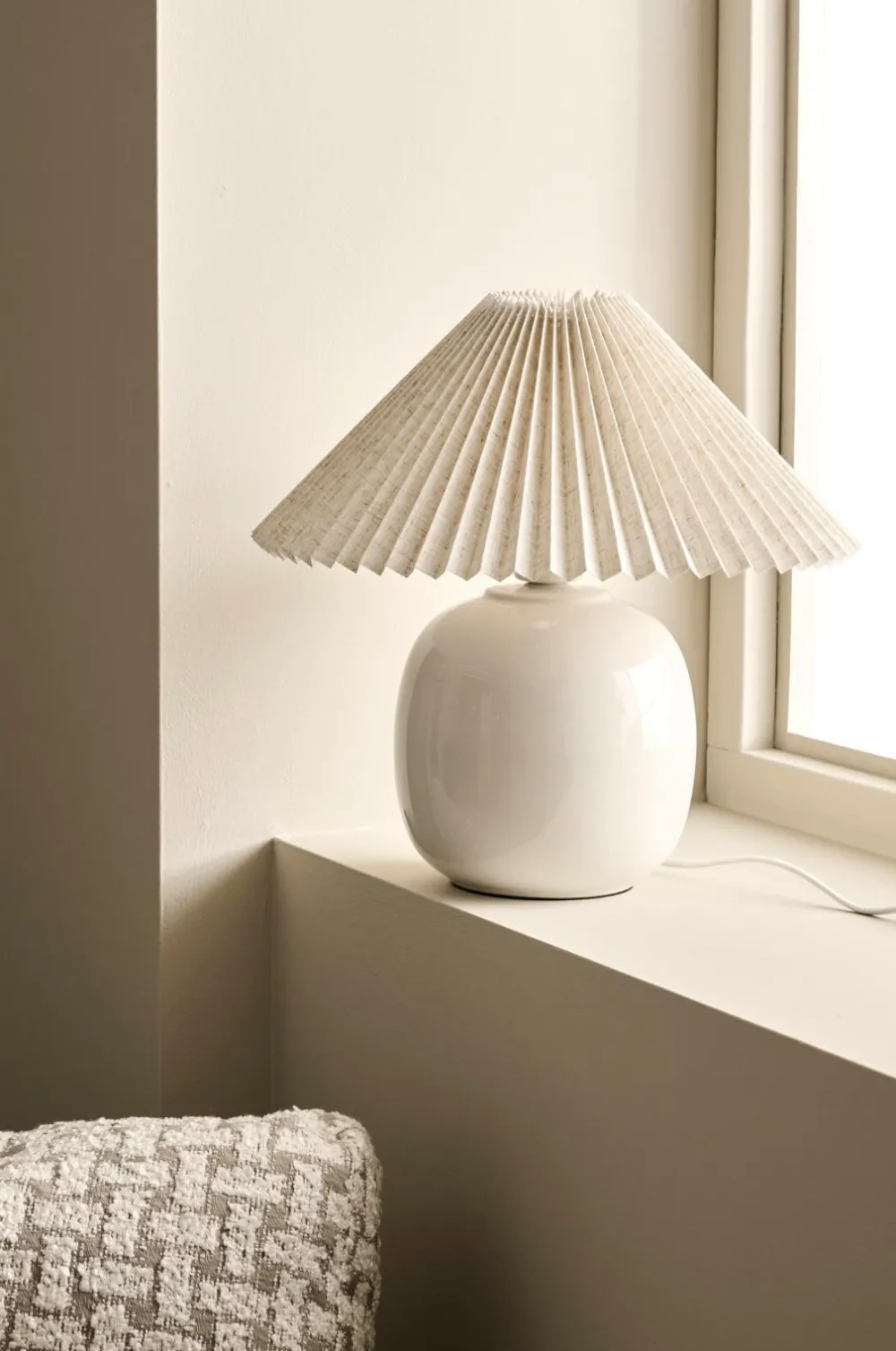 Ellos Home Bordlampe Chloé Hvid / hør Sale