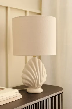 Ellos Home Bordlampe Shelley Hvid/lys hør Hot