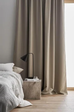 Ellos Mørklægningsgardiner>Home Mørklæggende gardin Elena Wide, ekstra bredt BEIGE