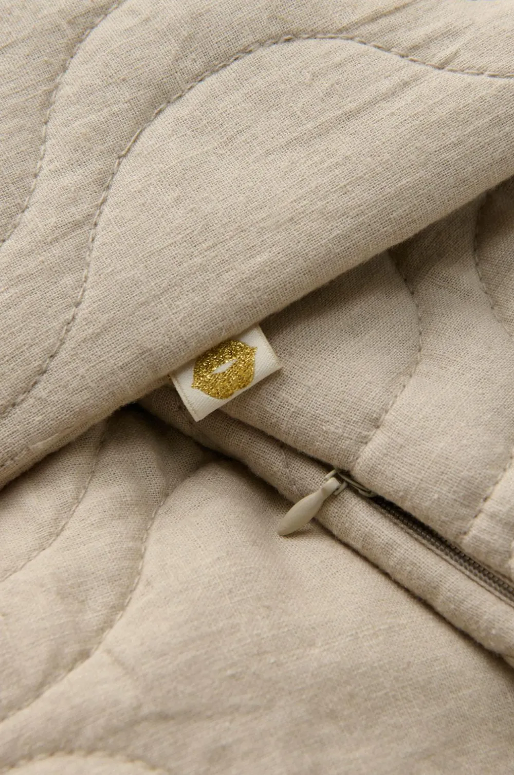 Ellos Pyntepuder & Betræk>Home Pudebetræk Elly Quilted i genanvendt halvlinned Linen beige