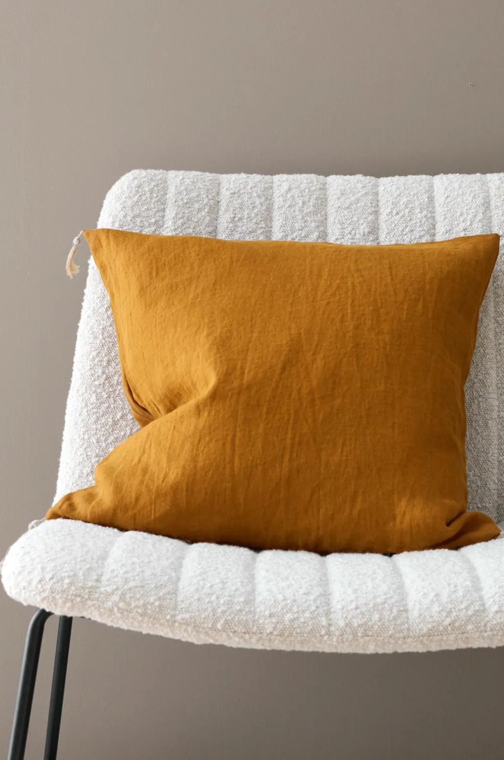Ellos Home Pudebetræk Candice Tassel af vasket hør, 50x50 cm Karrygul Outlet