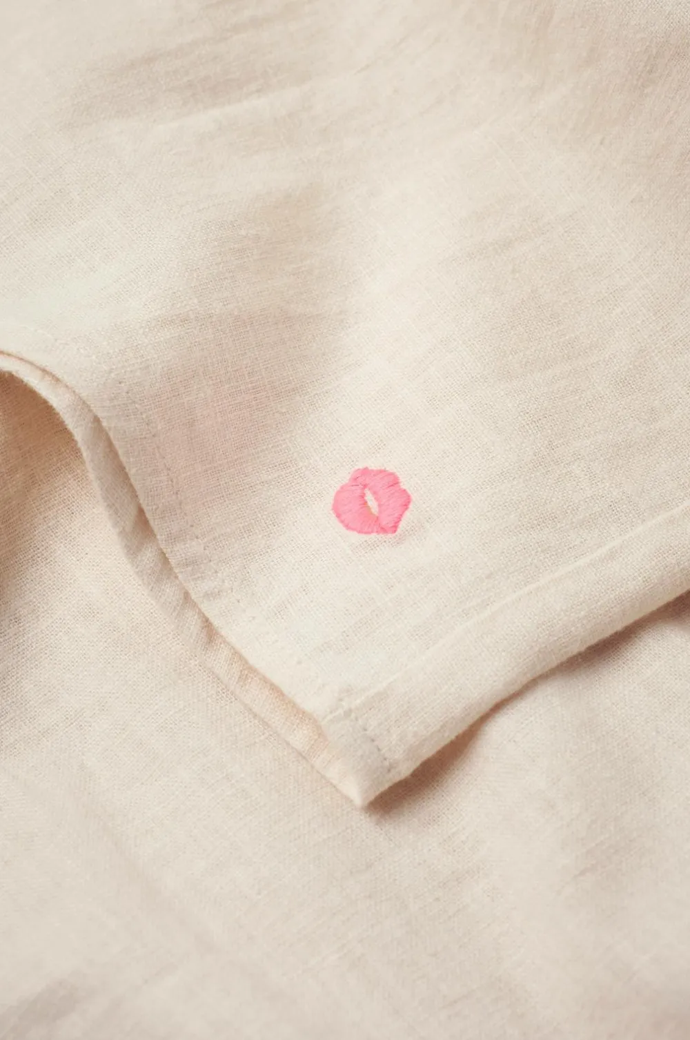 Ellos Home Pyjamasskjorte Long Sleeve Shirt Elly i genanvendt halvlinned Cremet hvid Sale