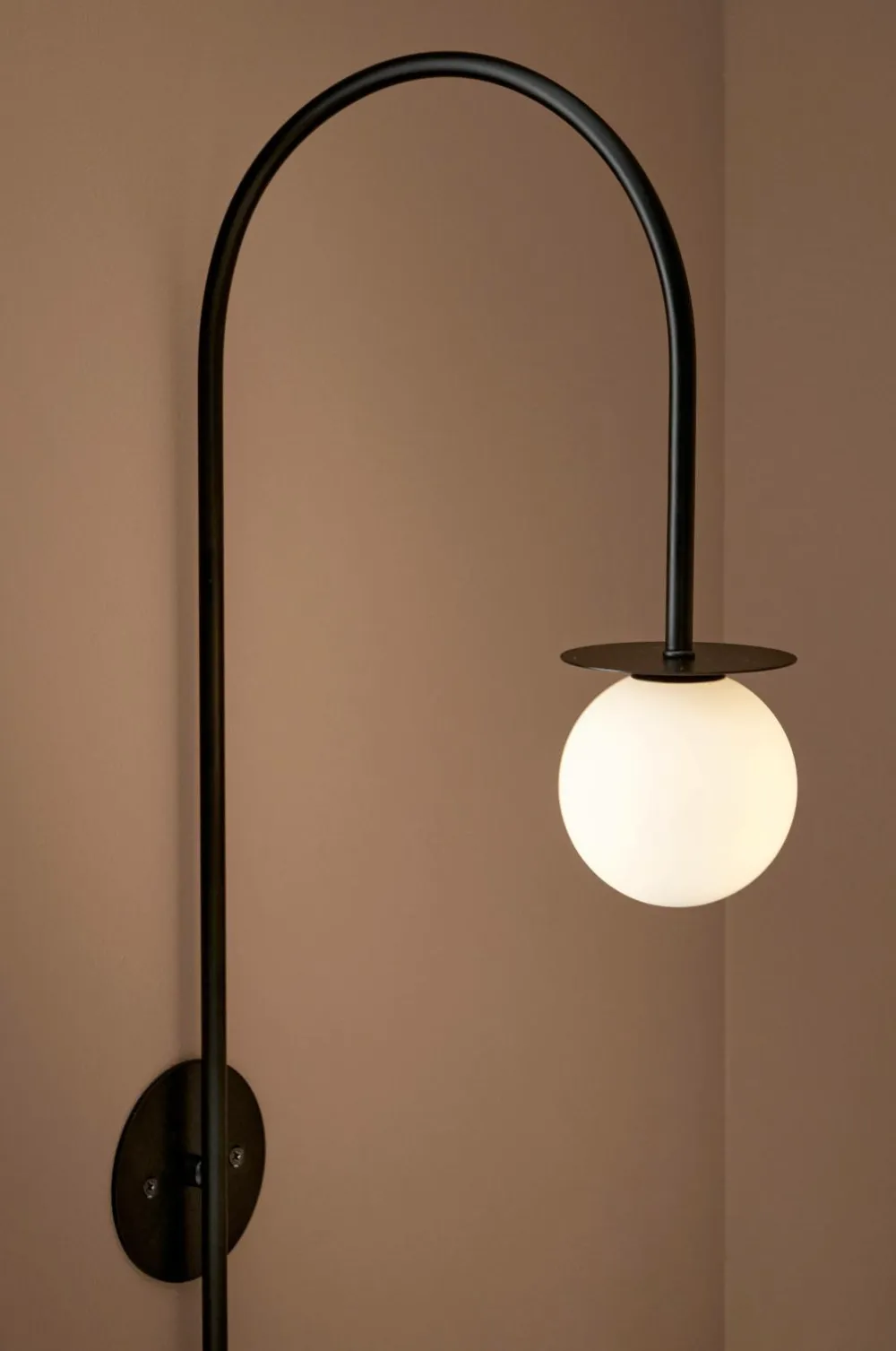Ellos Home Væglampe Milo Black mdf/metal Hot
