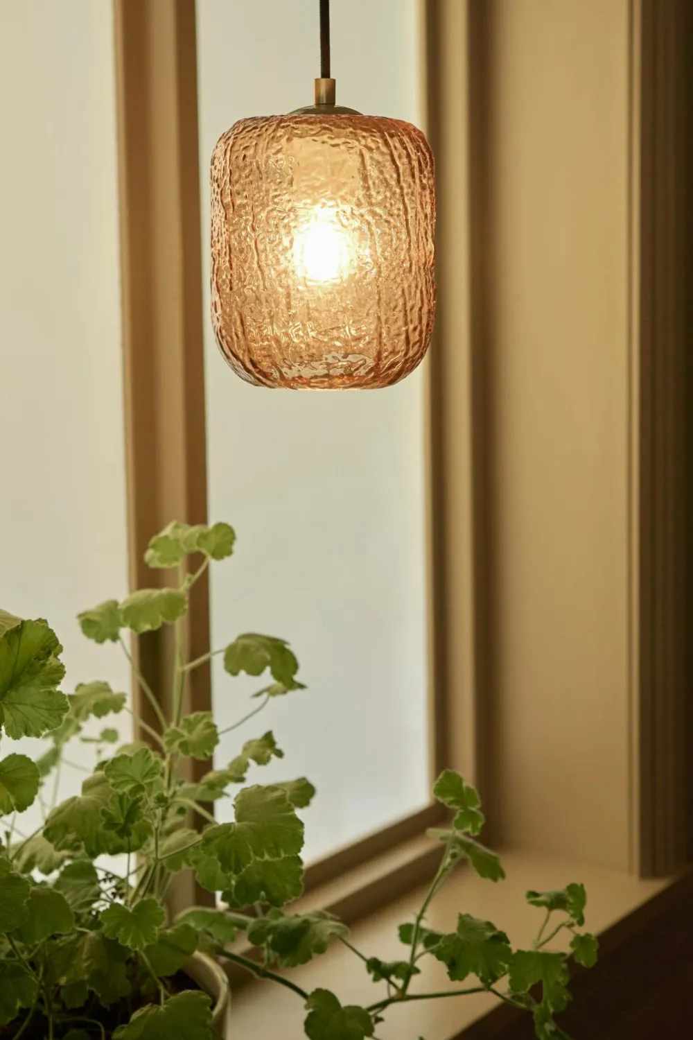 Ellos Pendler>Home Vindueslampe Harriet Brown