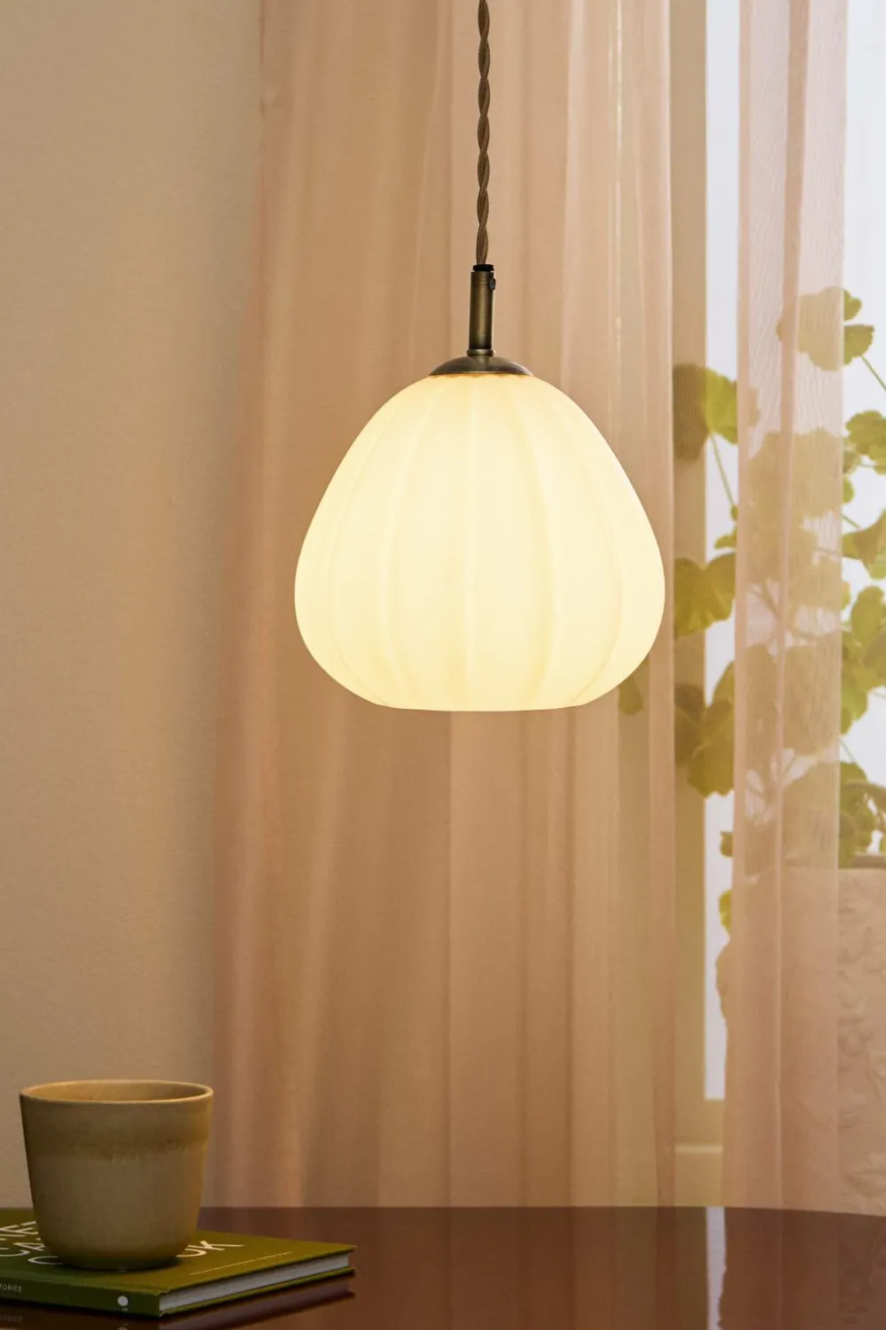 Ellos Home Vindueslampe Elba Painting shiny beige glass+antique gold iron Discount
