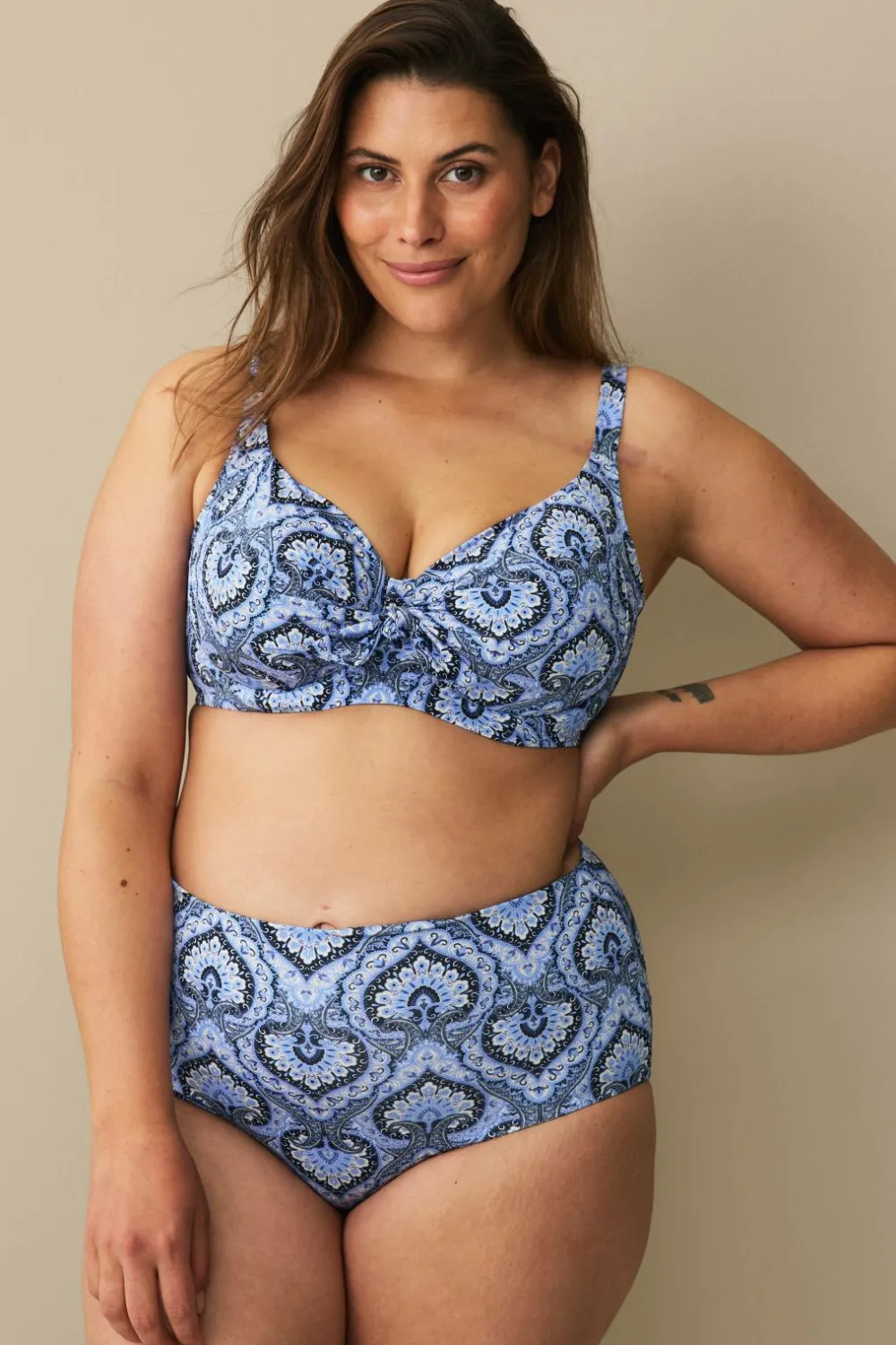 Ellos Plus collection Bikini-BH med bøjle Blåmønstret Sale