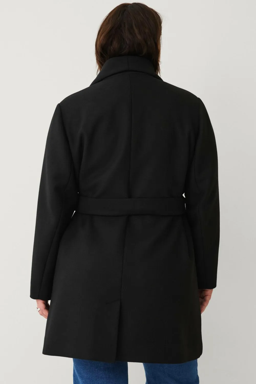 Ellos Jakker & Frakker>Plus collection Kappe med bindebælte sort