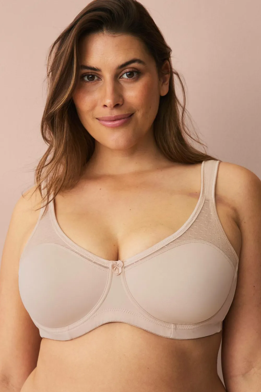 Ellos Bh'Er>Plus collection Bøjle-bh med formstøbte, forede skåle Beige