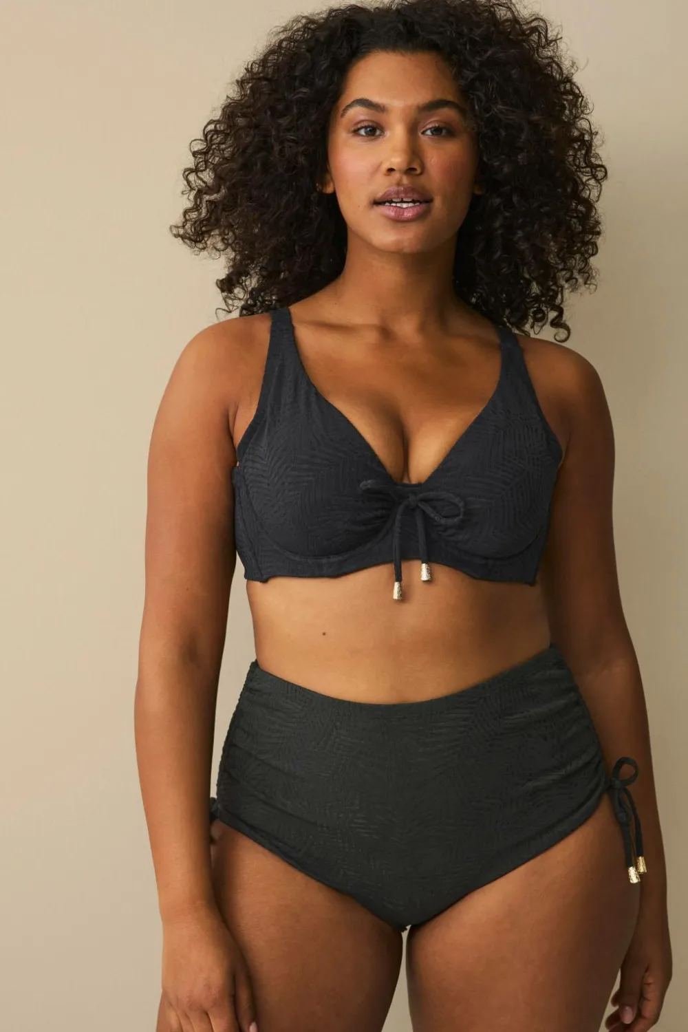 Ellos Plus collection Bikini-BH med bøjle Sort Sale
