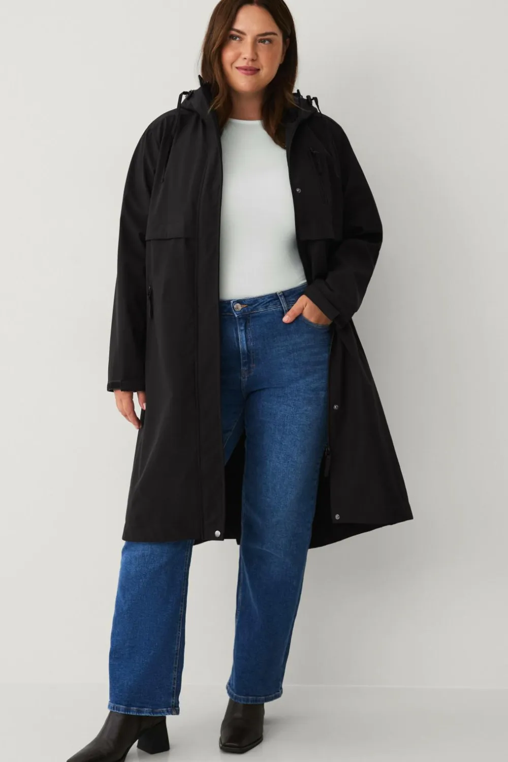 Ellos Jakker & Frakker>Plus collection Softshell-frakke sort