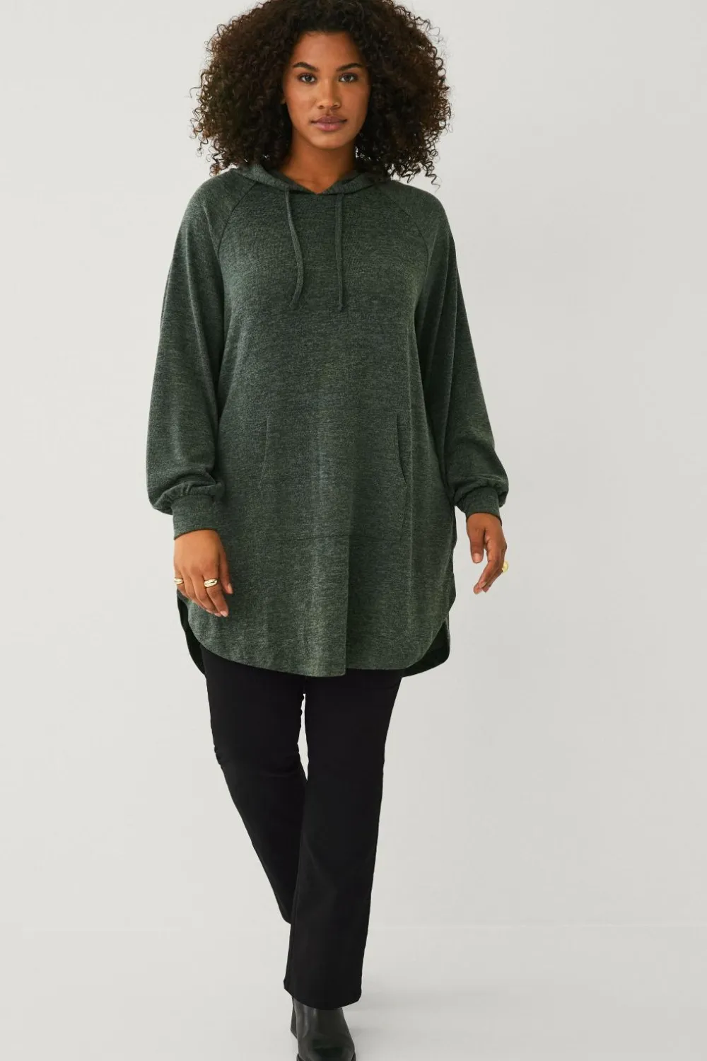 Ellos Sweatshirts & Hoodies>Plus collection Lang sweatshirt med hætte mørkegrøn