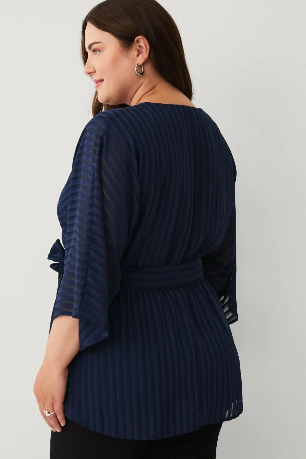 Ellos Skjorter & Bluser>Plus collection Bluse med V-hals Blå