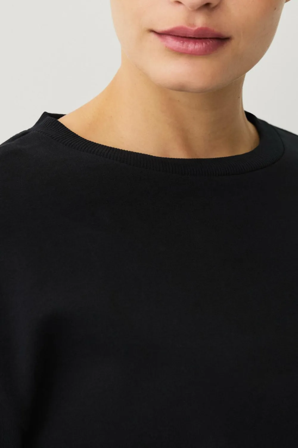 Ellos Træningstøj|Træningstøj>STUDIO Sweatshirt med rund hals sort