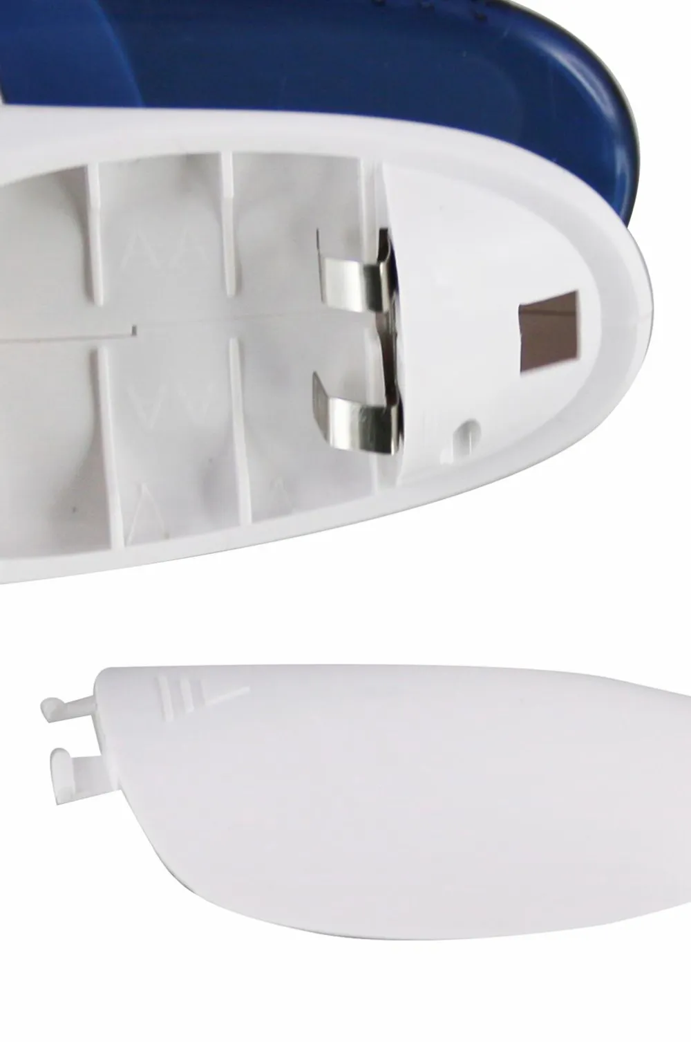 Emerio Fnugfjerner White Clearance
