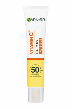 Garnier Vitamin C* Glow-Boosting Daily UV Fluid SPF50+ For Dull Skin Invisible 40 Ml No Color New